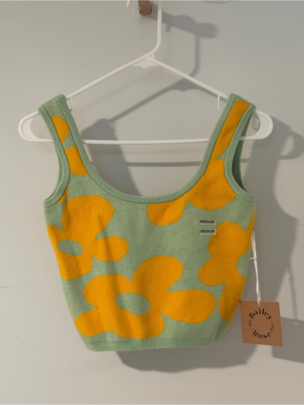 Bailey Rose NWT Sage Green Floral Knit Crop Tank Sz M